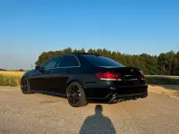 Gebraucht Mercedes E300 AMG line 252 PS (185 kW) 2013 Schwarz Limousine