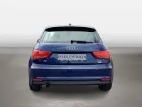 Gebraucht Audi A1 Sportback Basis 95 PS (69 kW) 2015 Blau Kleinwagen