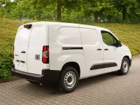 Neu Fiat Doblò 131 PS (96 kW) 2026 Weiß Van / Kleinbus