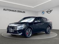 Neu BMW iX2 Performance 230 kW (313 PS) 2025 Saphirschwarz SUV