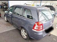 Gebraucht Opel Zafira 140 PS (102 kW) 2007 Grau Van / Kleinbus