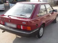Gebraucht Ford Escort 75 PS (55 kW) 1986 Rot Limousine