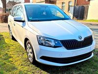 Gebraucht Skoda Fabia 75 PS (55 kW) 2015 Weiß Kombi