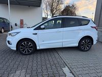 Gebraucht Ford Kuga ST-Line 242 PS (177 kW) 2018 Weiß SUV