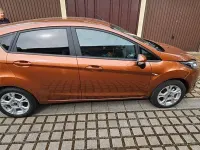 Gebraucht Ford Fiesta Trend 80 PS (58 kW) 2014 Braun Kleinwagen