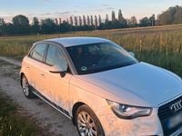 Second-hand Audi A1 122 CP (89 kW) 2012 Albastru Hatchback