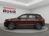 Gebraucht VW Tiguan Life 150 PS (110 kW) 2023 Ginger brown metallic SUV