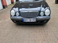 Usata Mercedes E280 204 CV (150 kW) 2000 Nero Station wagon