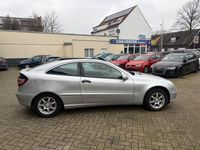 Gebraucht Mercedes C200 163 PS (119 kW) 2007 Iridiumsilber  metalliclack Coupé