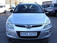 Gebraucht Hyundai i30 126 PS (92 kW) 2008 Silber Kombi