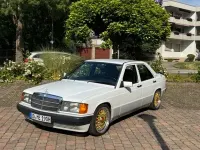 Gebraucht Mercedes 190 118 PS (86 kW) 1990 Weiß Limousine