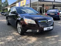 Gebraucht Opel Insignia Edition 179 PS (131 kW) 2011 Braun Kombi