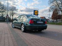 Usata VW Bora 101 CV (74 kW) 2000 Verde Berlina