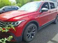 Gebraucht VW Tiguan Allspace Life 150 PS (110 kW) 2022 Rot SUV