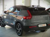 Gebraucht Volvo XC40 R-Design 190 PS (139 kW) 2019 Grau SUV