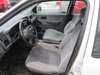 Gebraucht Ford Sierra 104 PS (76 kW) 1993 Weiß Limousine