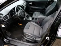 Gebraucht Kia Niro First Edition 105 PS (77 kW) 2017 Schwarz SUV