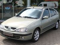 Gebraucht Renault Mégane II Expression 107 PS (78 kW) 2002 Grün metallic Limousine