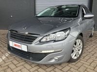 Gebraucht Peugeot 308 120 PS (88 kW) 2015 Weiß Limousine