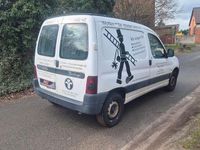 Gebraucht Citroën Berlingo 69 PS (50 kW) 2003 Weiß Van / Kleinbus