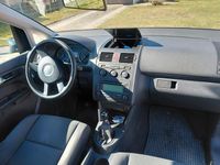 Gebraucht VW Touran Basis 105 PS (77 kW) 2004 Grau Van / Kleinbus