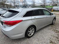 Gebraucht Hyundai i40 Style 177 PS (130 kW) 2012 Silber Kombi