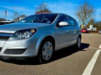 Gebraucht Opel Astra 105 PS (77 kW) 2005 Silber Limousine