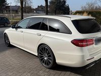 Gebraucht Mercedes E220 AMG 194 PS (142 kW) 2017 Weiß Kombi