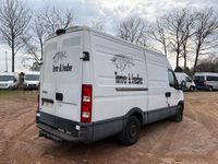 Gebraucht Iveco Daily 2012 Weiß Van / Kleinbus