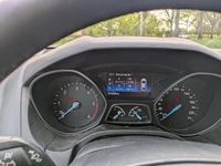 Usata Ford Focus 120 CV (88 kW) 2015 Argento Station wagon