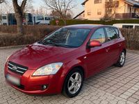 Second-hand Kia Ceed 90 CP (66 kW) 2007 Roșu Hatchback