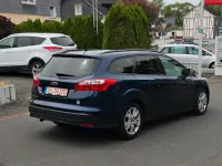 Gebraucht Ford Focus 115 PS (84 kW) 2011 Blau Kombi