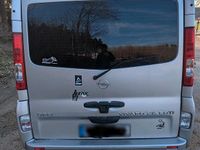 Gebraucht Opel Vivaro 145 PS (106 kW) 2007 Silber Van / Kleinbus