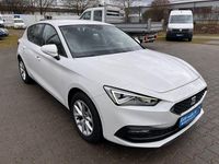 Gebraucht Seat Leon Style 131 PS (96 kW) 2022 Weiß Limousine