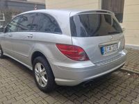 Gebraucht Mercedes R320 224 PS (164 kW) 2008 Silber Van / Kleinbus