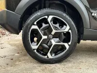 Gebraucht Citroën C3 101 PS (74 kW) 2025 Perla neraschwarz Kleinwagen