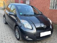 Gebraucht Toyota Yaris 101 PS (74 kW) 2009 Grau Kleinwagen