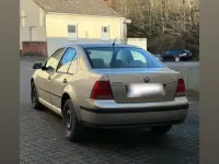 Occasion VW Bora 102 ch (75 kW) 2004 Doré Berline