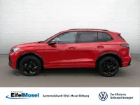 Gebraucht VW Tiguan R-line 193 PS (141 kW) 2025 Rot SUV