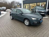 Neu Seat Leon Style 116 PS (85 kW) 2025 Blau Limousine