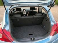 Second-hand Opel Corsa 75 CP (55 kW) 2007 Albastru Hatchback