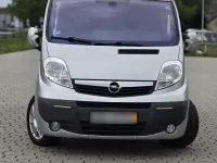 Używany Opel Vivaro 145 KM (106 kW) 2008 Srebrny Minivan