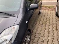 gebraucht Toyota Yaris bj 2009