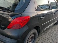 Gebraucht Peugeot 207 95 PS (69 kW) 2009 Schwarz Kleinwagen