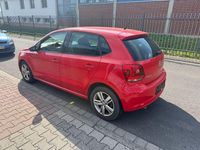 Gebraucht VW Polo Match 90 PS (66 kW) 2012 Rot Kleinwagen