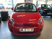 Gebraucht Fiat 500e Red 86 kW (118 PS) 2023 Kleinwagen