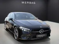 Gebraucht Mercedes A180 136 PS (100 kW) 2025 Schwarz Limousine