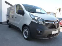 Gebraucht Opel Vivaro 95 PS (69 kW) 2018 Silber Van / Kleinbus