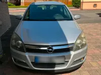 Gebraucht Opel Astra 125 PS (91 kW) 2004 Silber Kleinwagen