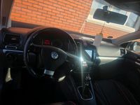 Gebraucht VW Jetta 140 PS (102 kW) 2006 Grün Limousine